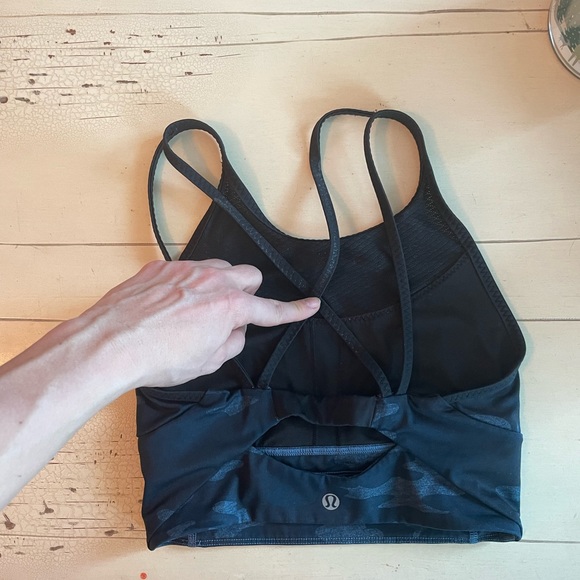 Lululemon high neck long line sports bra 4 - Picture 2 of 2
